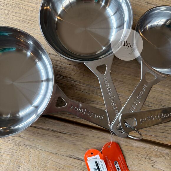 Le Creuset  Stainless Steel Batch Baking Measuring Cups Set of 4 NEW - Picture 4 of 10